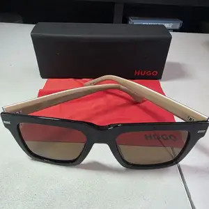 Hugo boss unisex sunglasses black beige used, Επαρχία Λάρνακας — Λάρνακα - Σωτήρος