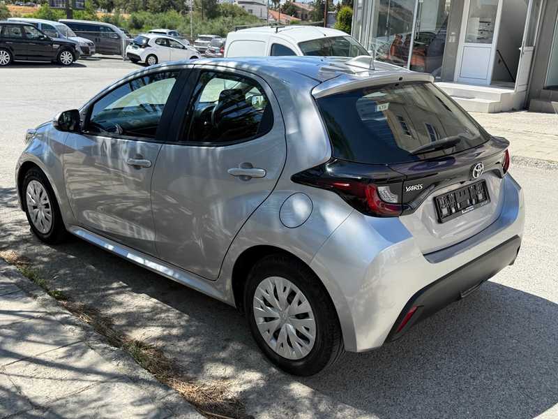 2022 Toyota Yaris 1,5L 2022 Cyprus