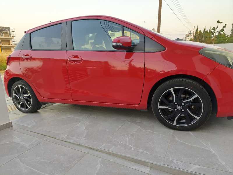 2014 Toyota Yaris 1,4L 2014 Cyprus