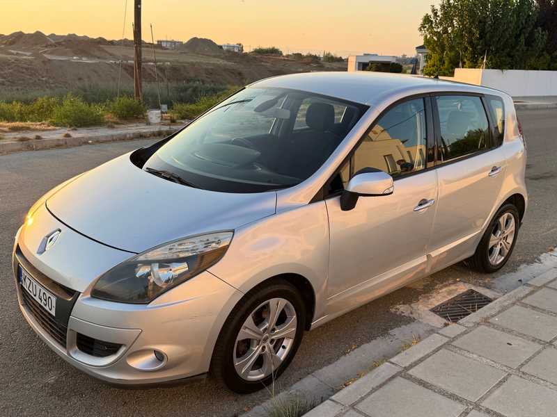 2010 Renault Scenic 1,5L 2010 Cyprus