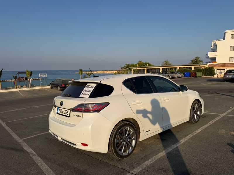 2013 Lexus CT 1,8L 2013 Cyprus