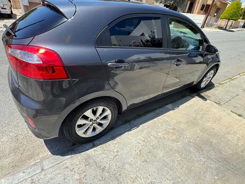 2015 KIA Rio 1,3L 2015 Cyprus