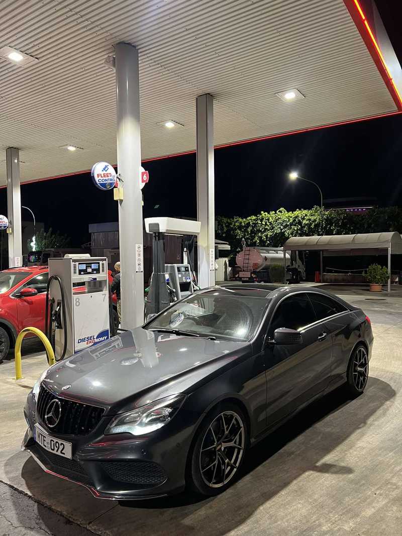 2013 Mercedes-Benz E-Class 2,2L 2013 Cyprus