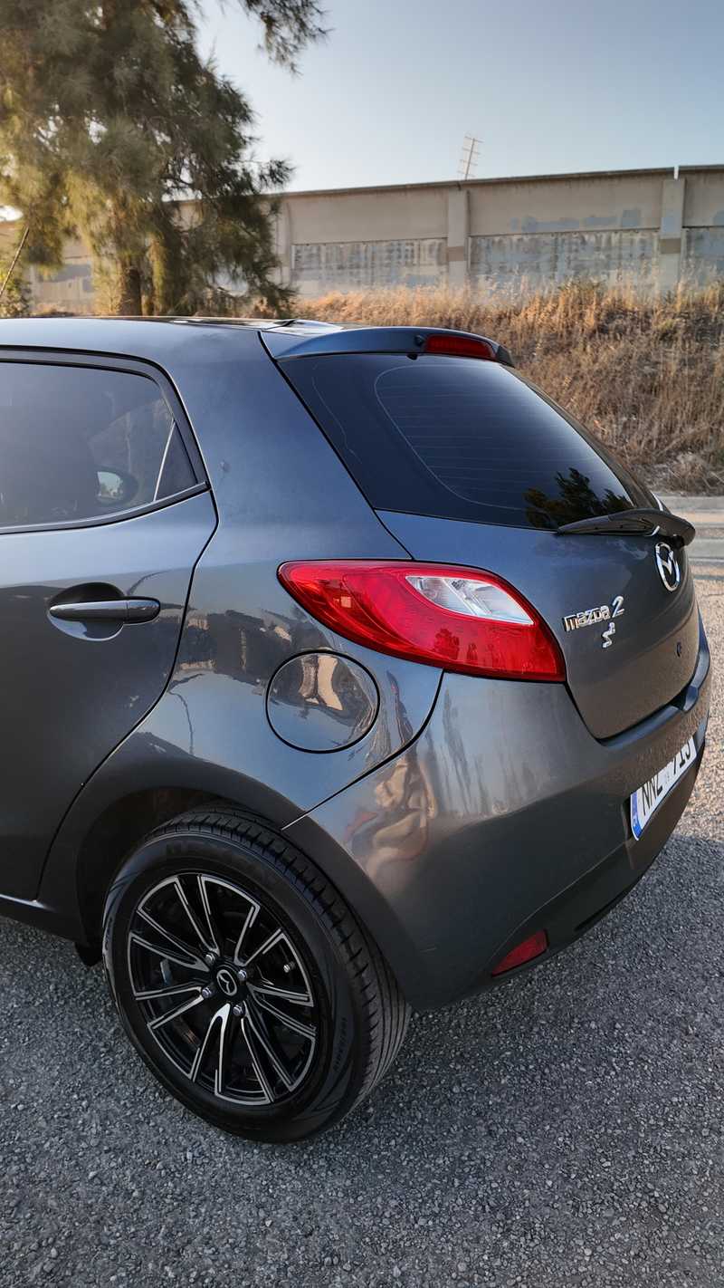 2009 Mazda 2 1,3L 2009 Cyprus
