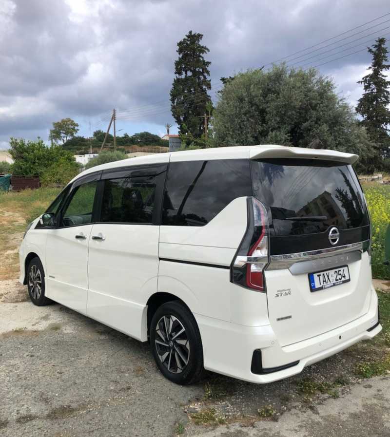 Nissan Serena 2,0L 2021