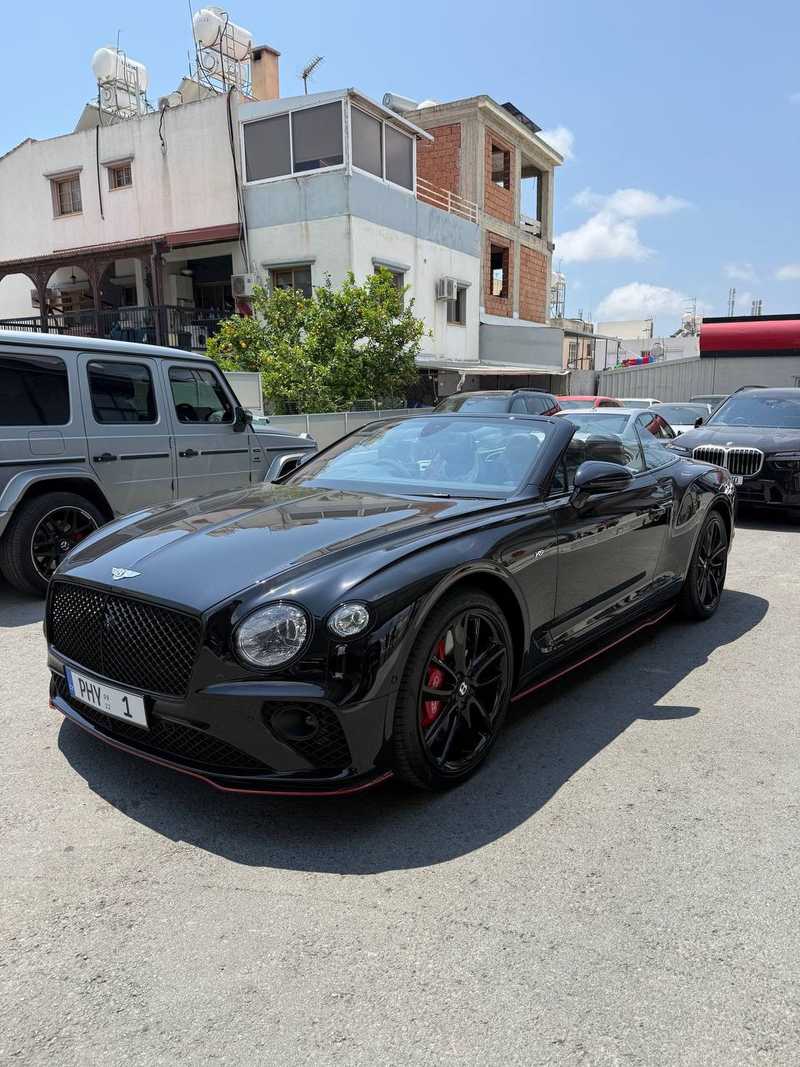 2022 Bentley Continental GTC 4,0L 2022 Cyprus