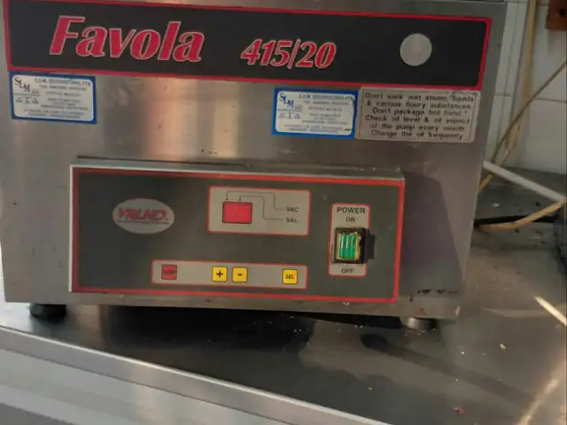 Επαγγελματικό vacuum valko favola 415/20, Limassol — Kato Polemidia