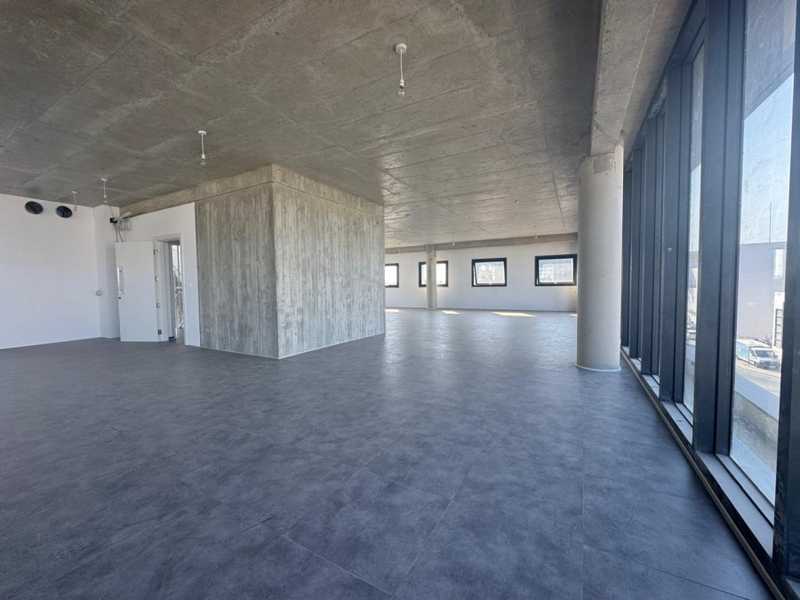 Office in limassol - 40780