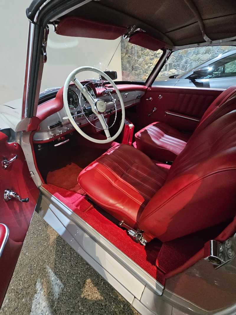 1963 Mercedes-Benz SL-Class 1,9L 1963 Cyprus