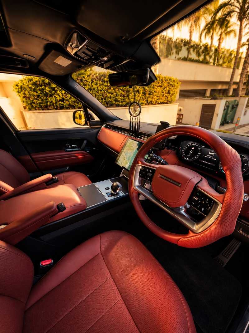 2025 Land Rover Range Rover 4,4L 2025 Cyprus