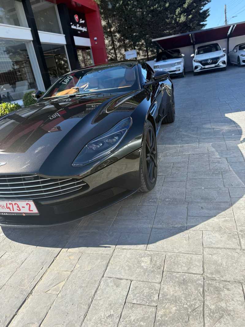 2022 Aston Martin DB11 4,0L 2022 Cyprus