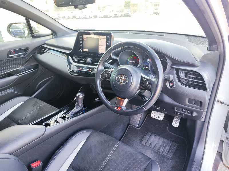2022 Toyota C-HR 1,8L 2022 Cyprus