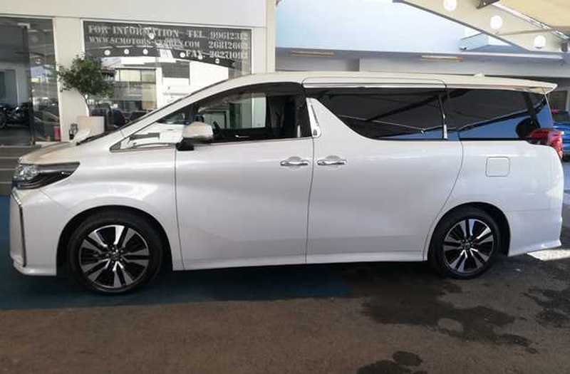 2019 Toyota Alphard 2,5L 2019 Cyprus