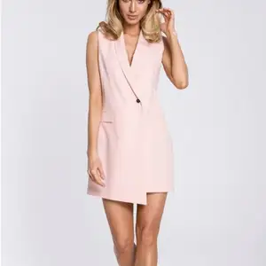 Mini blazer dress, Επαρχία Λάρνακας — Δροσιά