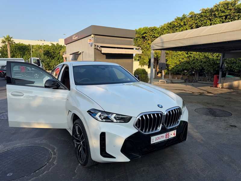 BMW X6 3,0L 2024