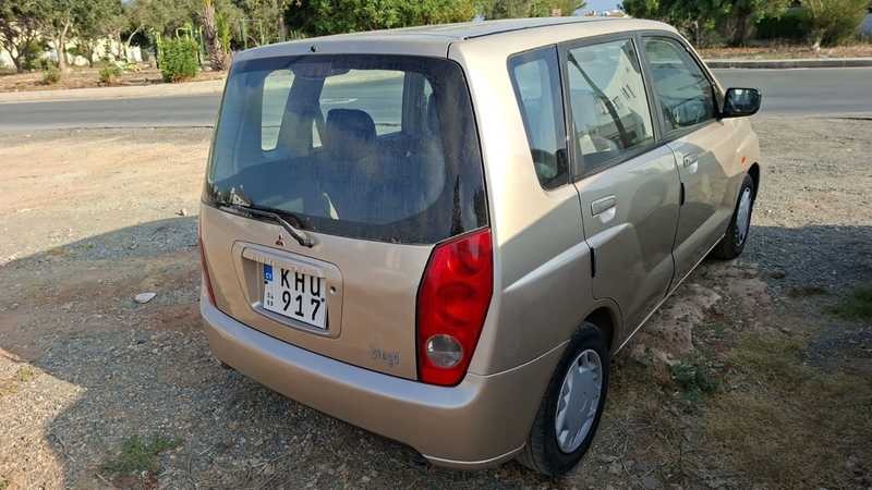 2000 Mitsubishi Dingo 1,5L 2000 Cyprus