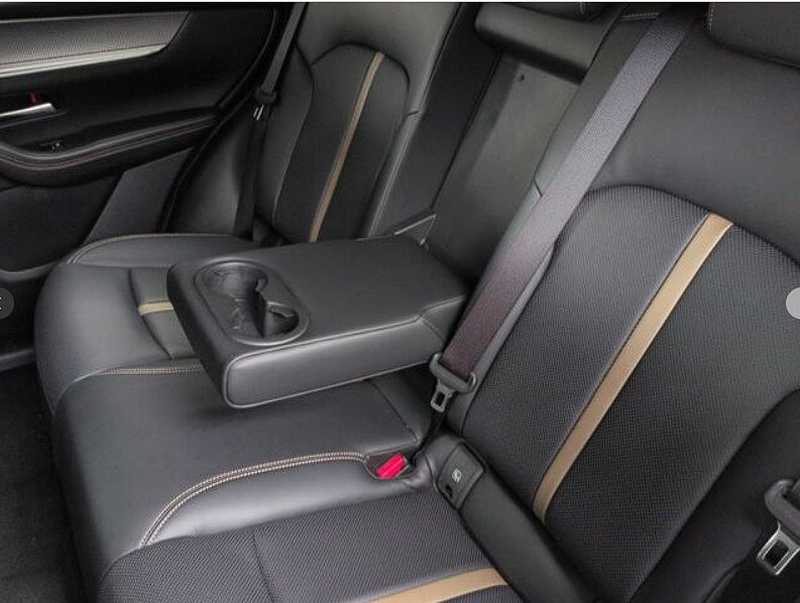 2023 Mazda CX-60 3,3L 2023 Cyprus