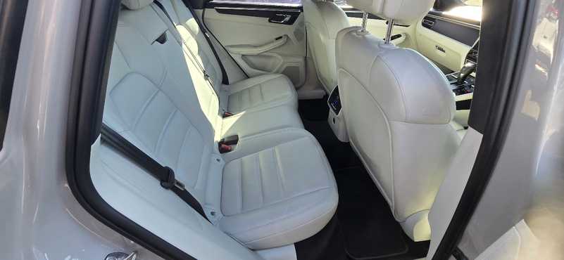 2023 Porsche Macan 2,0L 2023 Cyprus