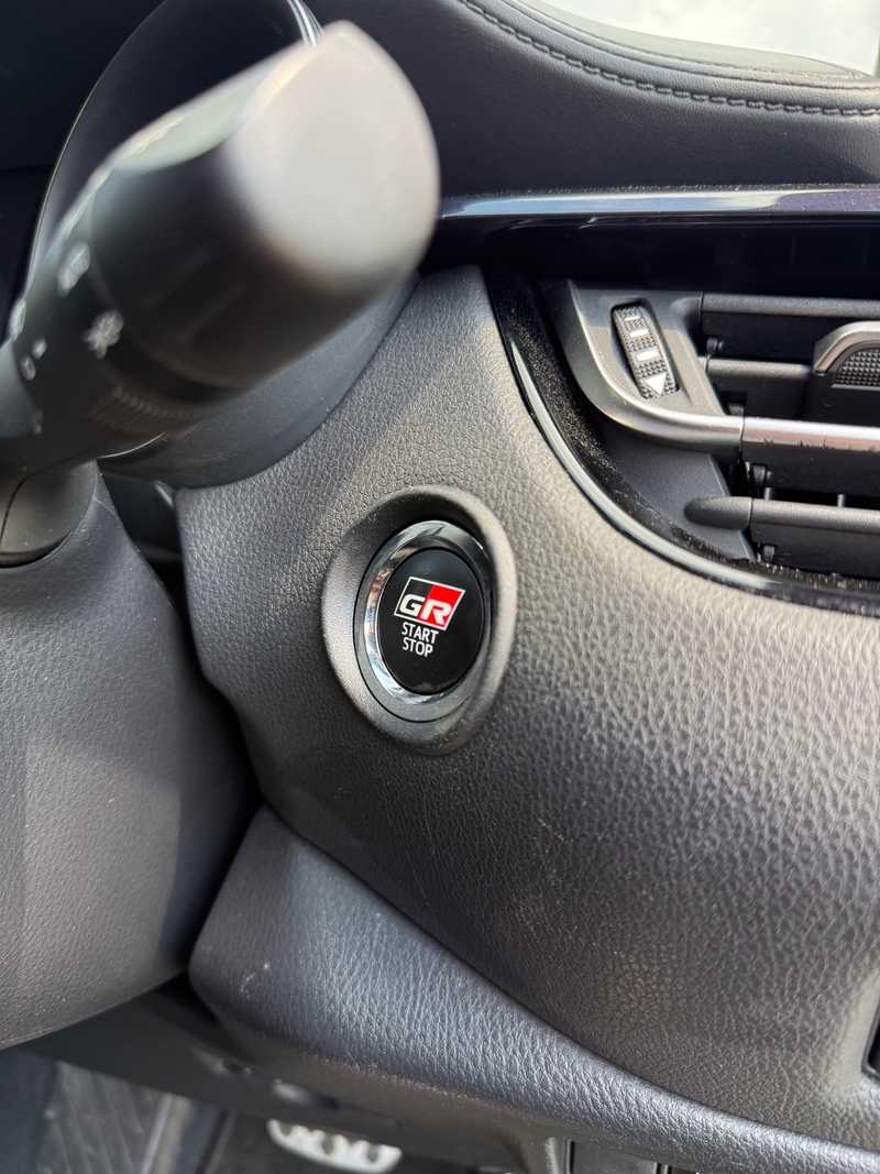 2022 Toyota C-HR 1,8L 2022 Cyprus