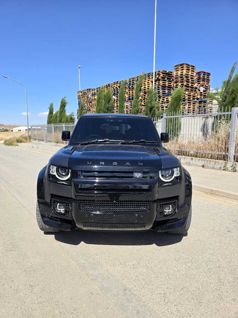 2024 Land Rover Defender 5,0L 2024 Cyprus