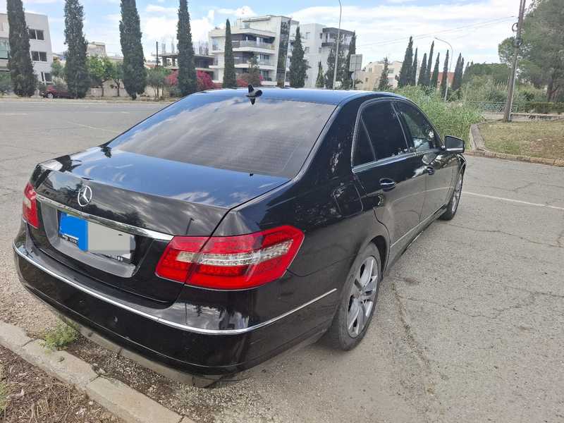2010 Mercedes-Benz E-Class 2,2L 2010 Cyprus