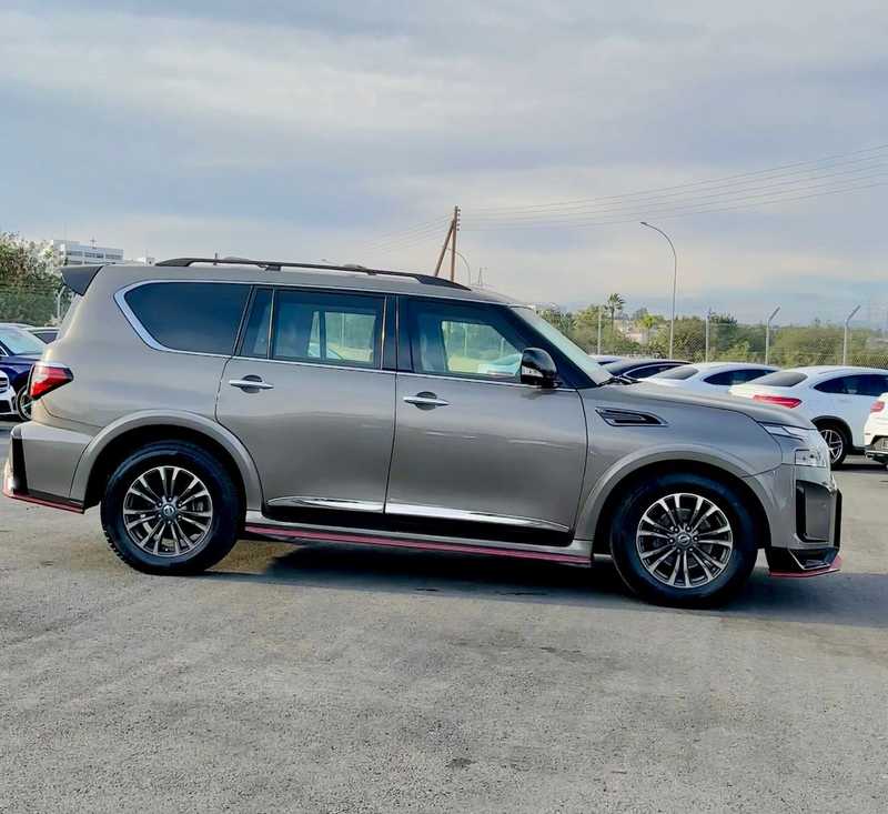 2017 Nissan Patrol 5,5L 2017 Cyprus