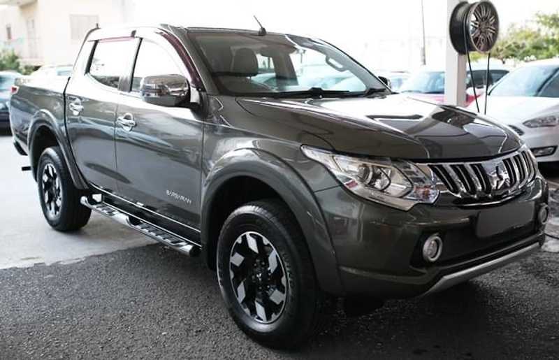 Mitsubishi L200 2,4L 2015
