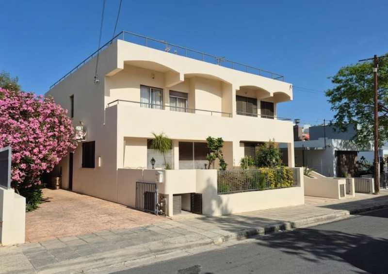 4-bedroom apartment for sale