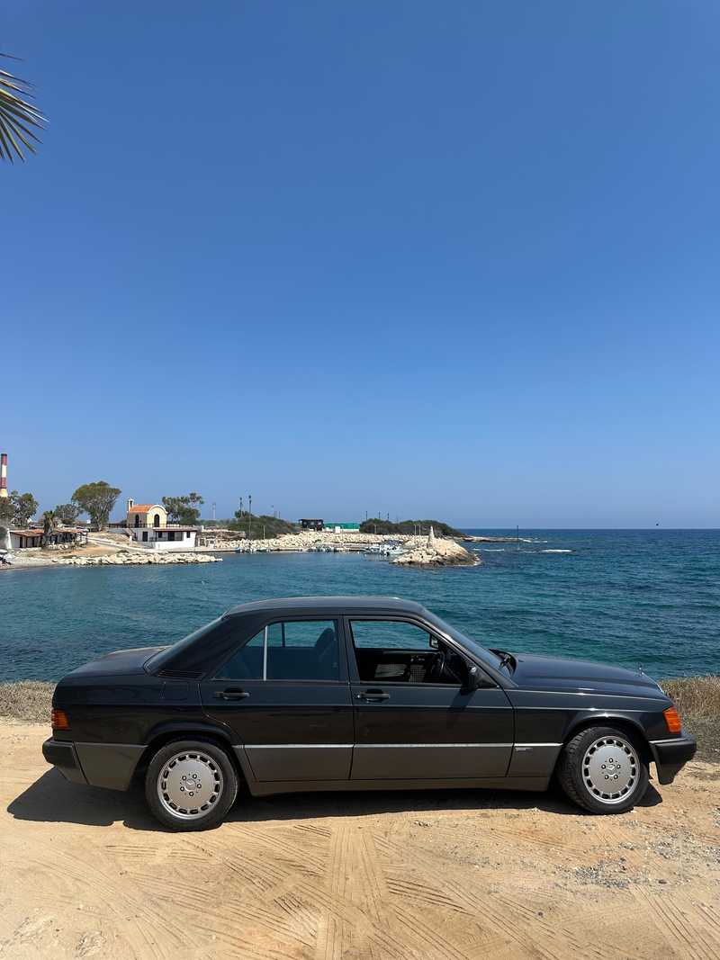 1990 Mercedes-Benz 190 2,0L 1990 Cyprus