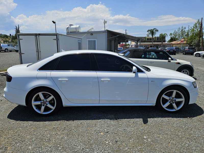 2013 Audi A4 2,0L 2013 Cyprus