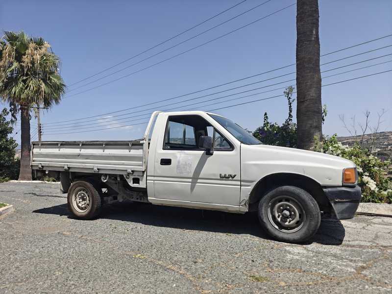 Isuzu Pick-up 2,5L 1995
