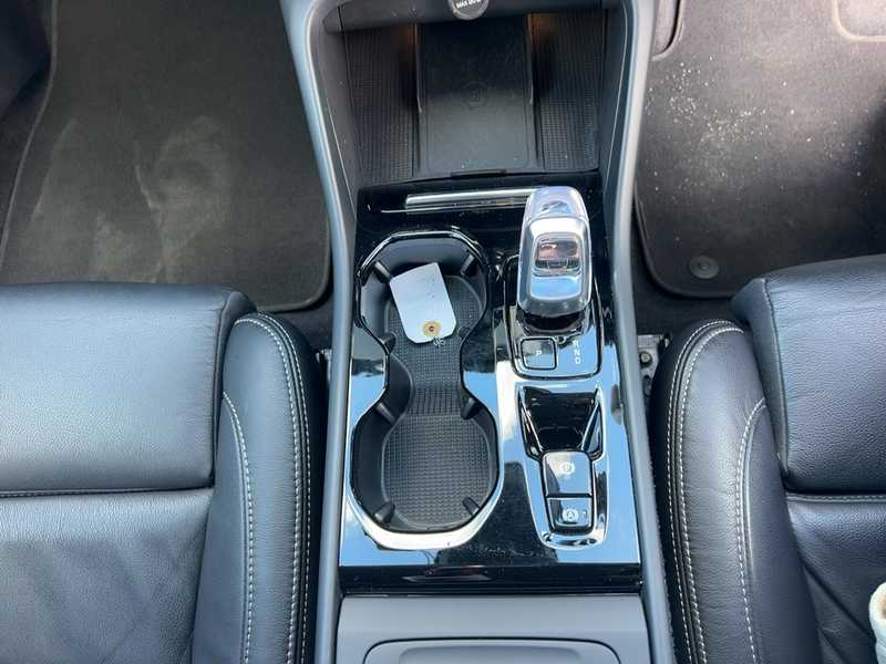 2022 Volvo XC40 2,0L 2022 Cyprus