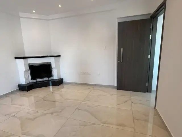 2-bedroom apartment to rent, Επαρχία Λεμεσού — Λεμεσός - Αγία Φύλα - 3
