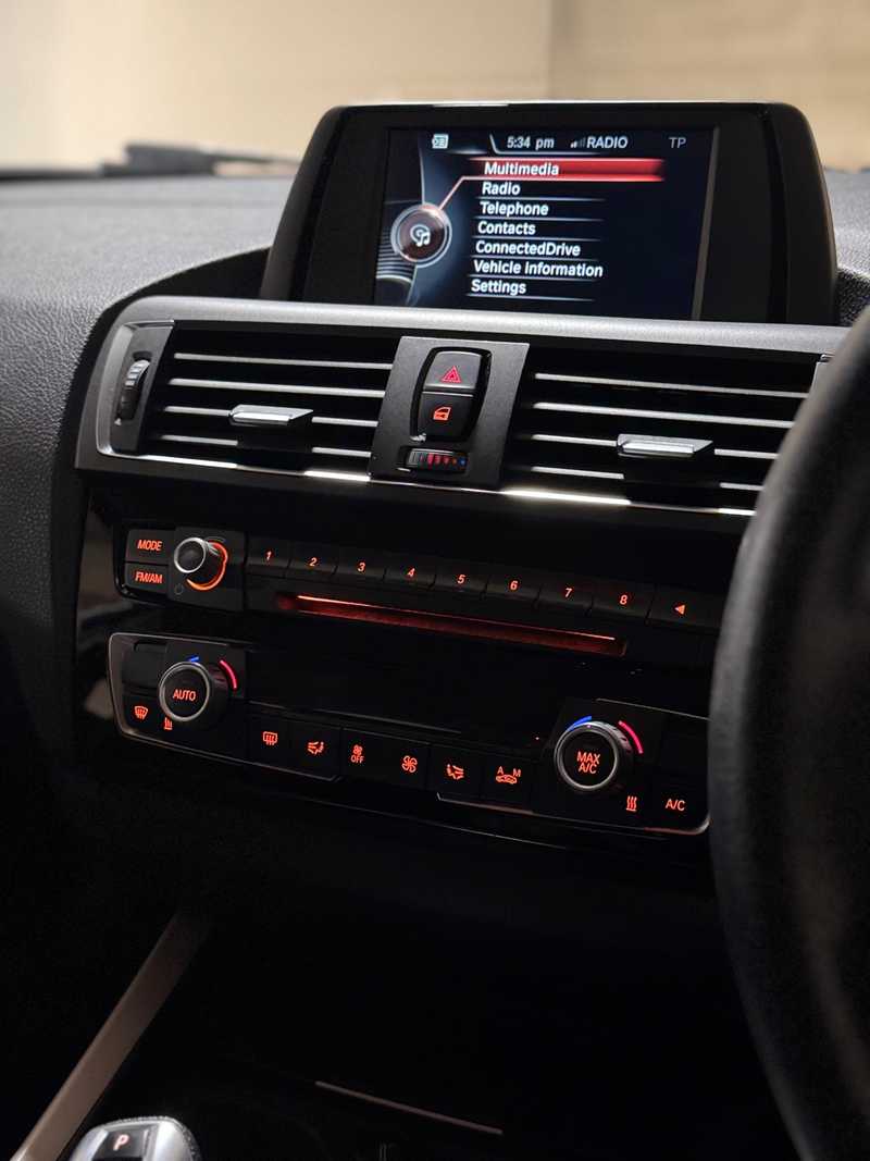 2016 BMW 1-Series 1,5L 2016 Cyprus