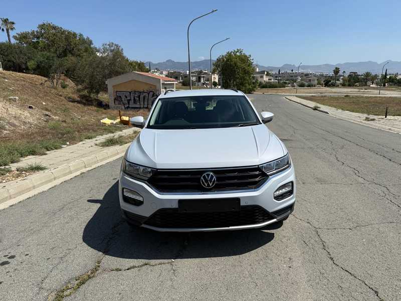 2022 Volkswagen T-Roc 1,5L 2022 Cyprus