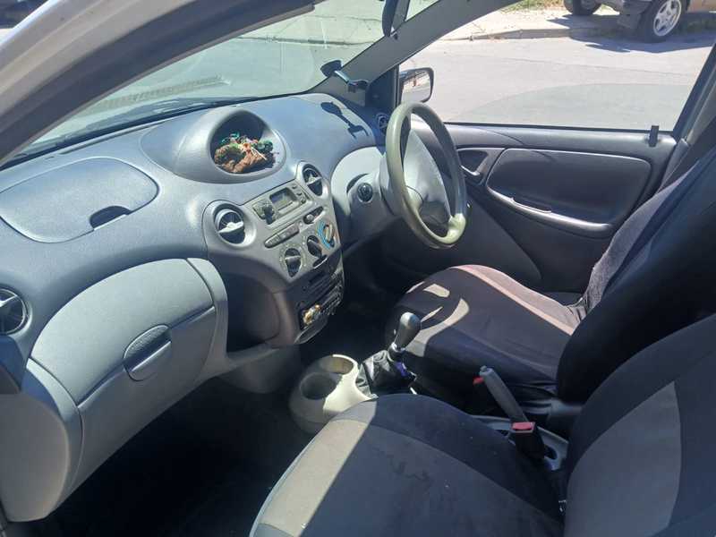 2002 Toyota Yaris 1,0L 2002 Cyprus