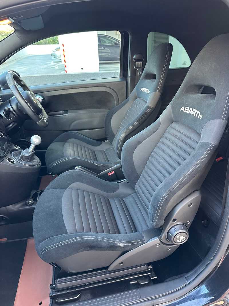 2022 Fiat Abarth 595 1,4L 2022 Cyprus