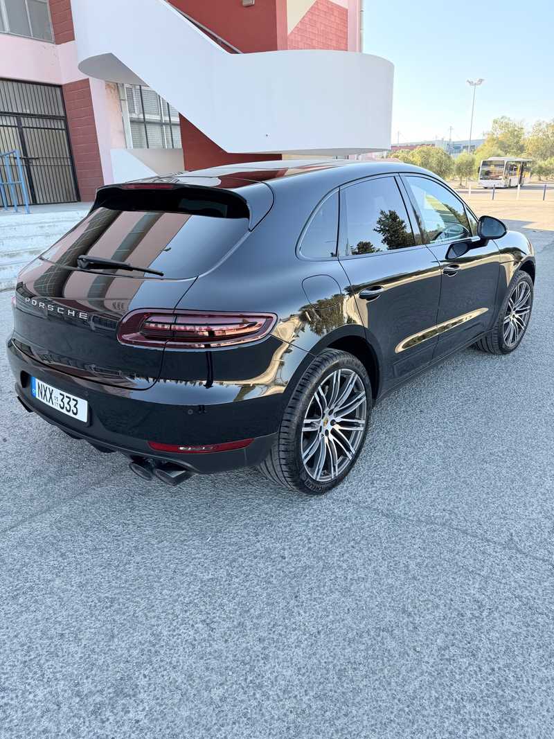 2017 Porsche Macan 3,0L 2017 Cyprus
