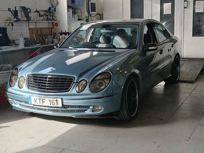 Mercedes-Benz E-Class 2,2L 2004