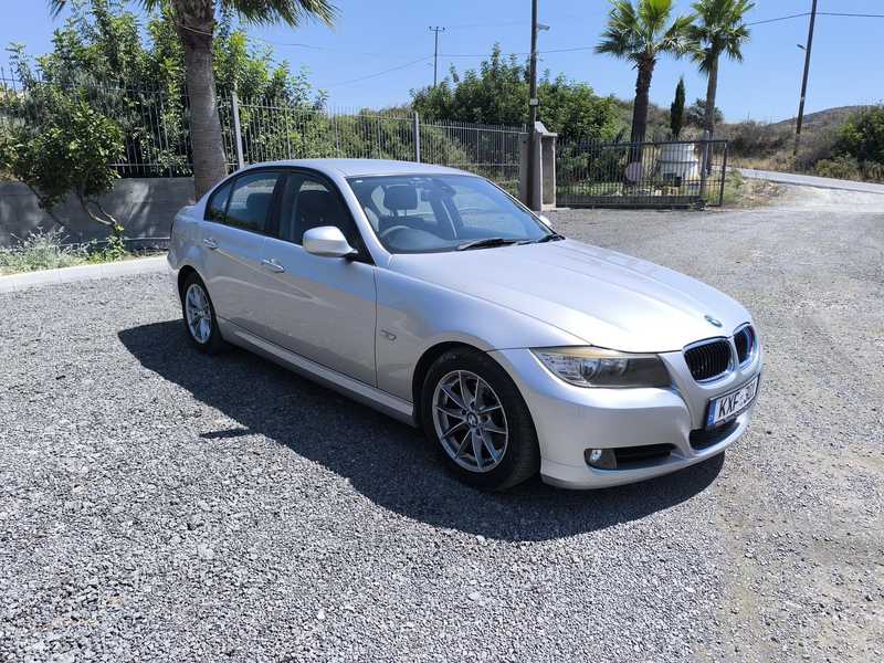 BMW 3-Series 2,0L 2010