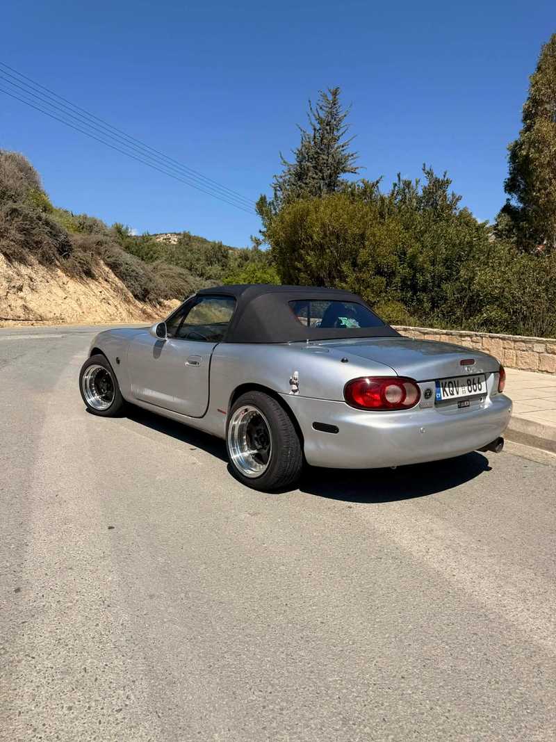 2003 Mazda MX5 1,6L 2003 Cyprus