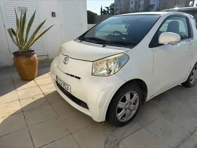 Toyota IQ