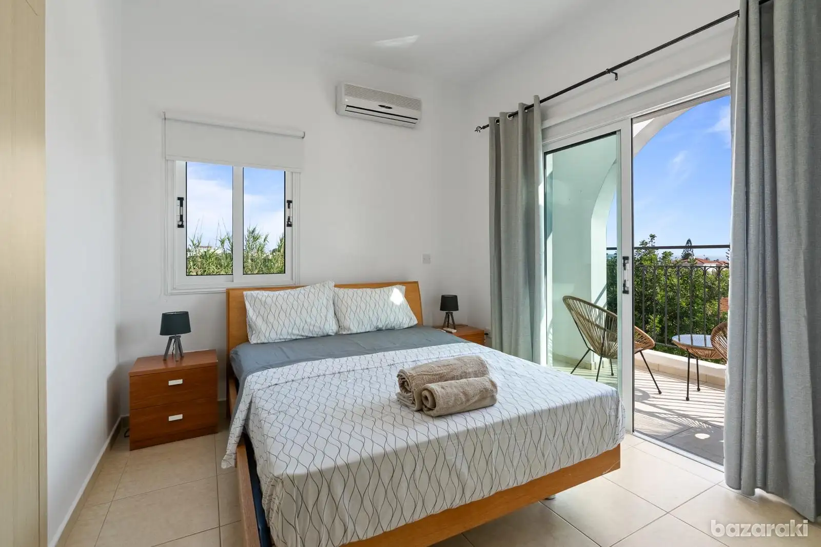 House, 4 bedrooms — 14