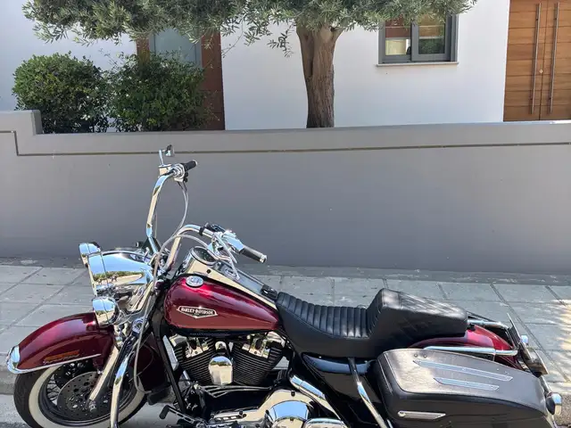 Harley davidson roadking flhrc, Limassol — Germasogeia
