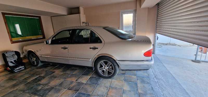 Mercedes-Benz E-Class 2,0L 2000