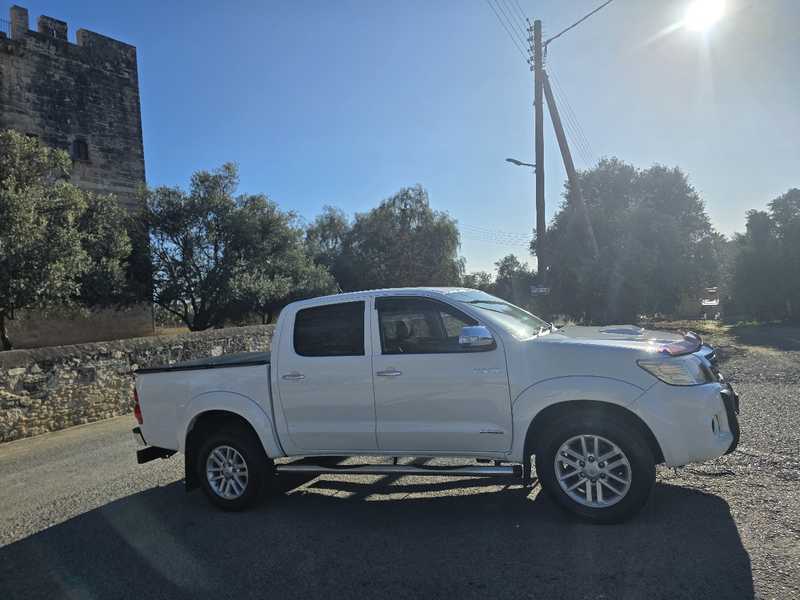 2014 Toyota Hilux 3,0L 2014 Cyprus