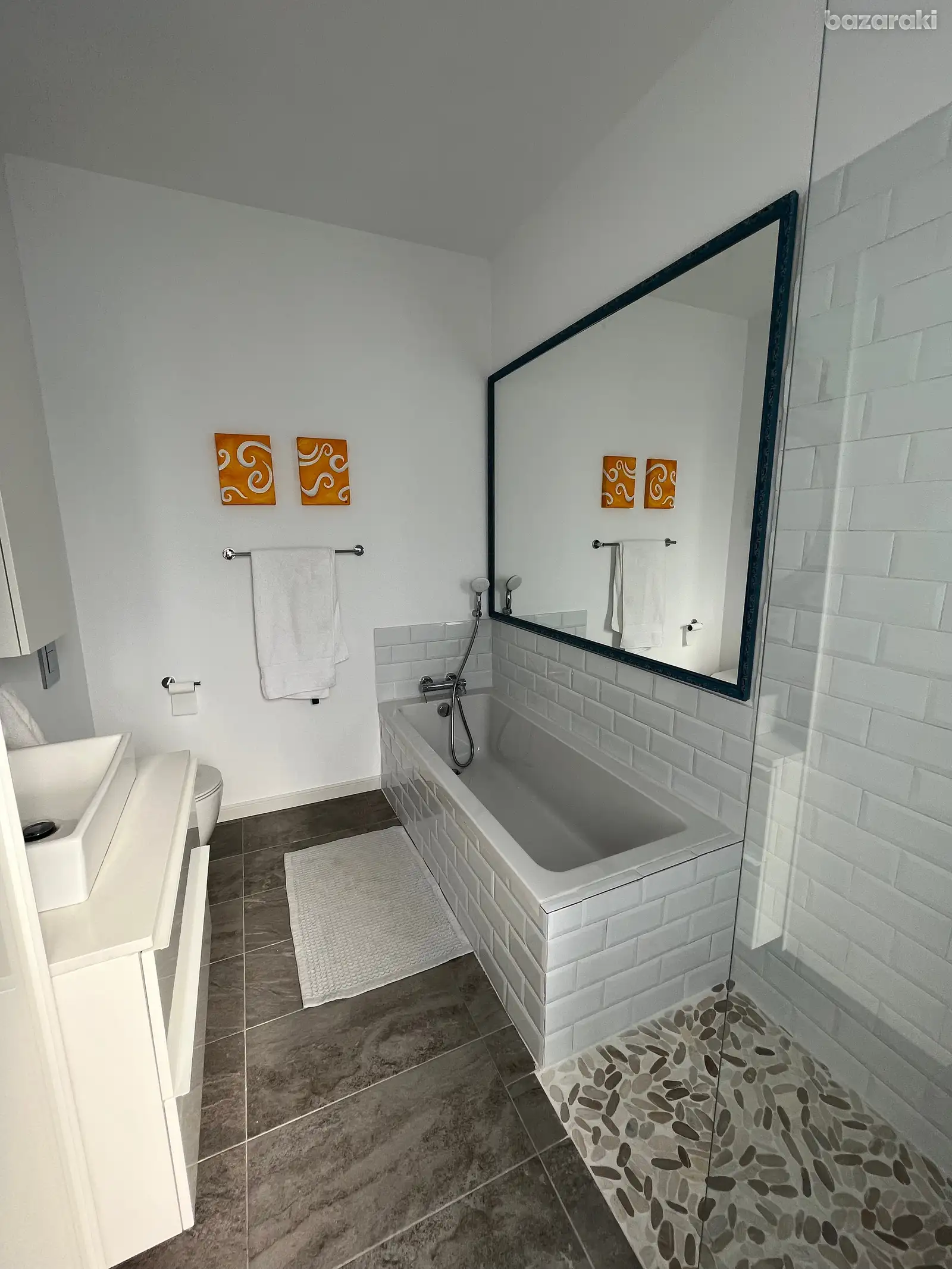 House, 3 bedrooms — 10