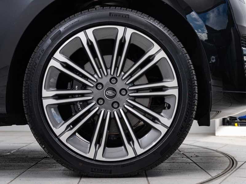 2025 Land Rover Range Rover 3,0L 2025 Cyprus