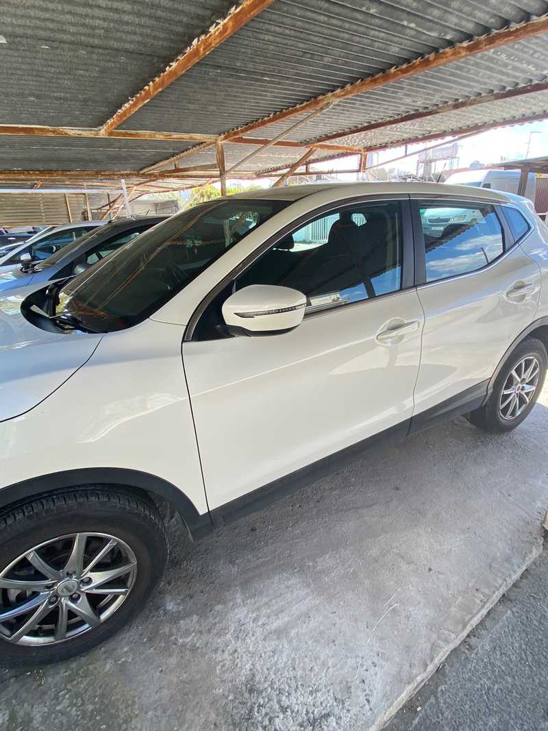 2017 Nissan Qashqai 1,6L 2017 Cyprus
