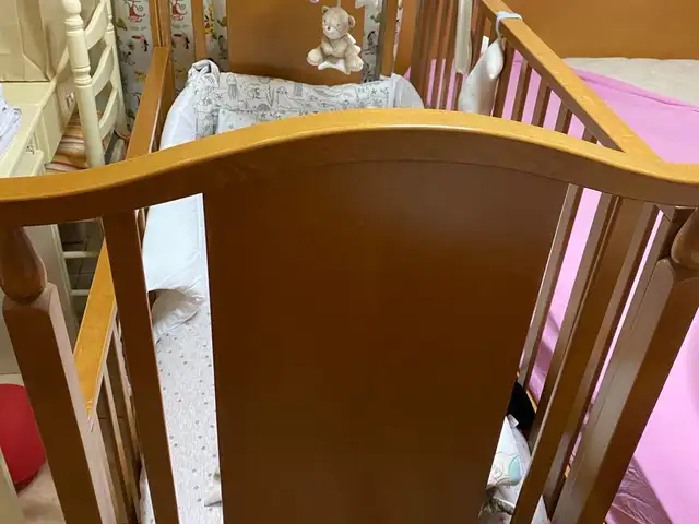 Ξύλινη κούνια για βρέφη με καινούριο στρώμα, Nicosia — Nicosia - Ag. Antonios
